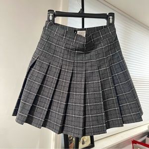Plaid skirt with safety shorts